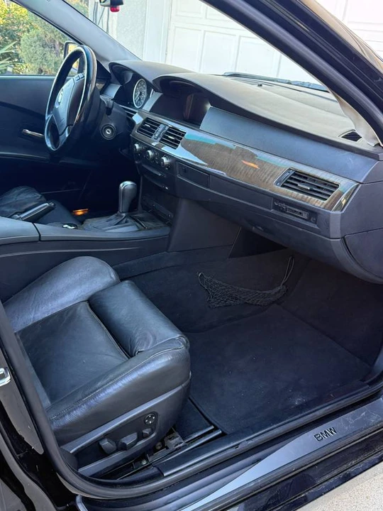 2005 BMW E60 5 Series Sedan - Image 7 of 16