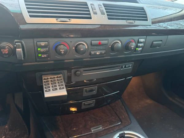 2005 BMW E65/E66 7 Series - Image 11 of 20