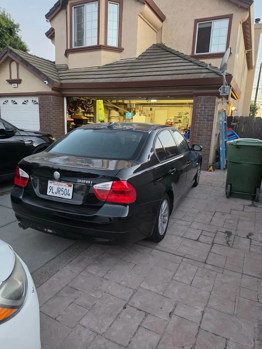 2007 BMW E90 3 Series Sedan - Image 3 of 6