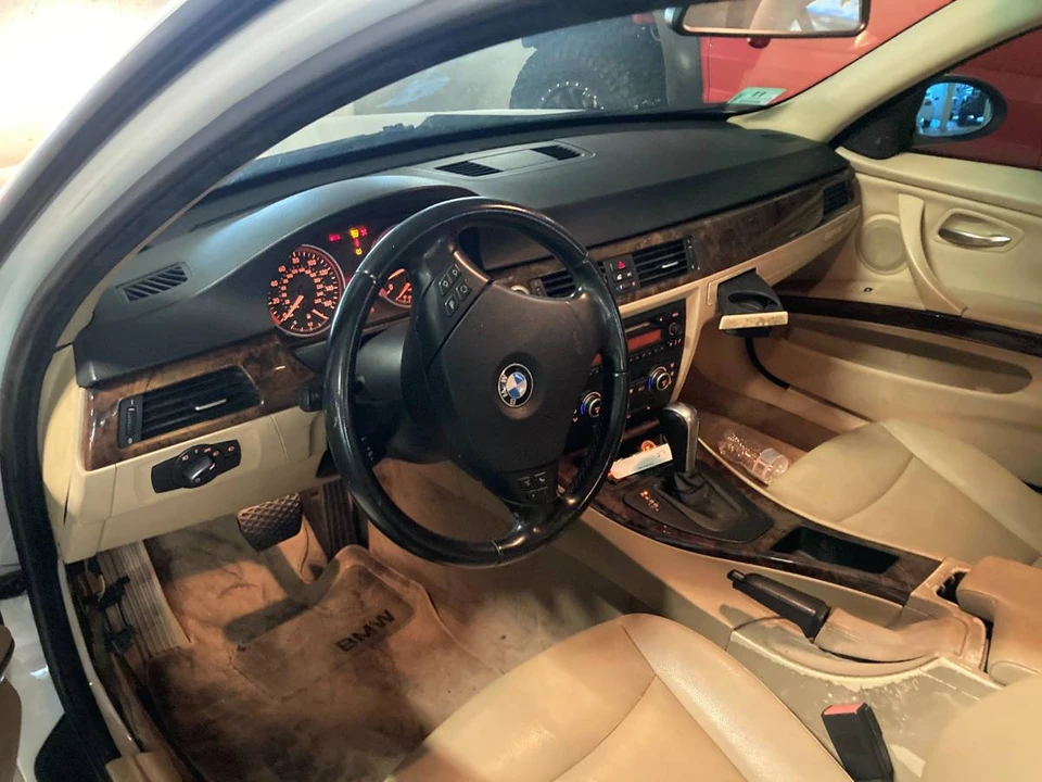 2007 BMW E90 3 Series Sedan - Image 18 of 19