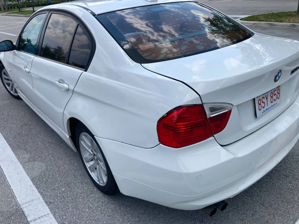 2007 BMW E90 3 Series Sedan - Image 4 of 19