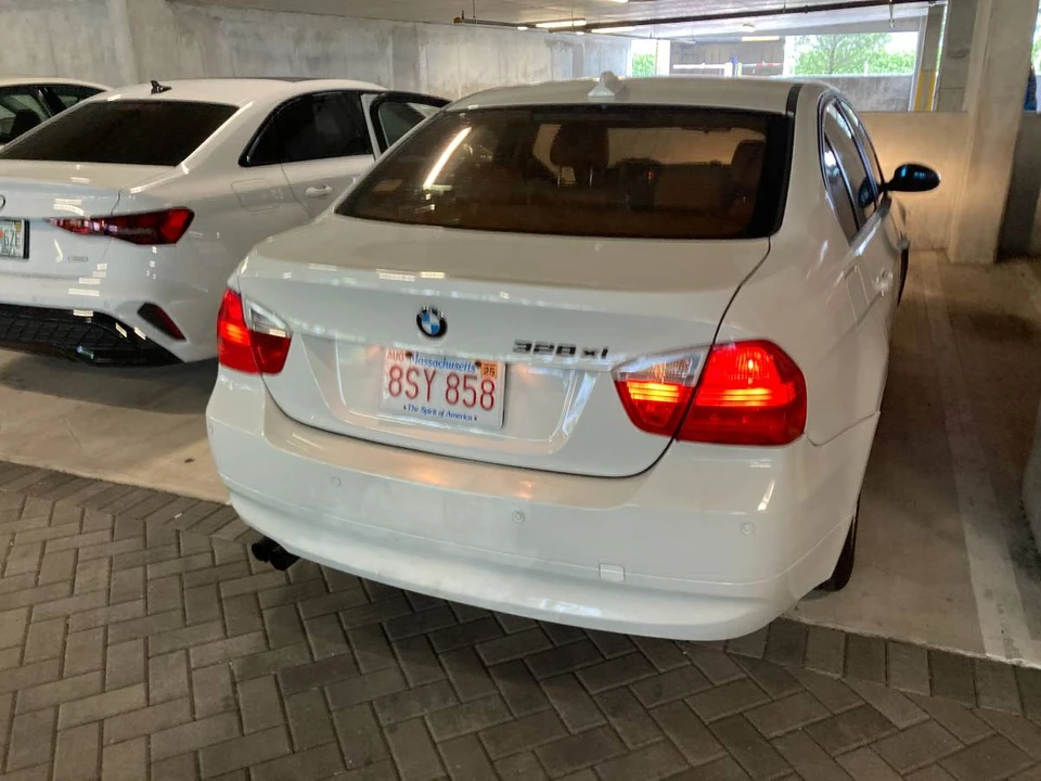 2007 BMW E90 3 Series Sedan - Image 17 of 19