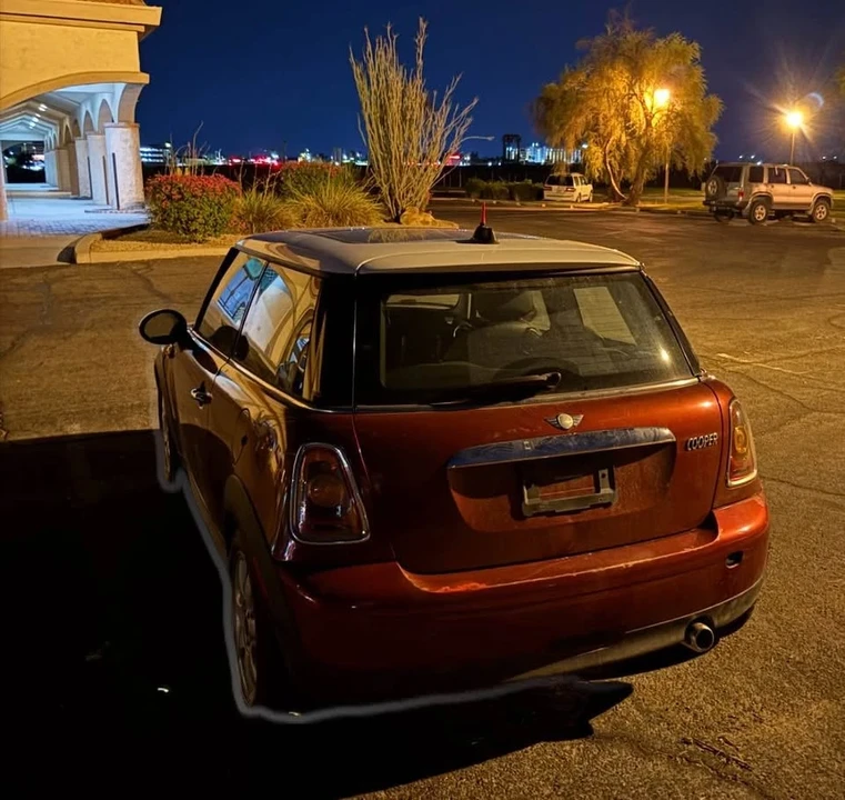 2007 Mini Mini 2nd Gen - Image 2 of 10