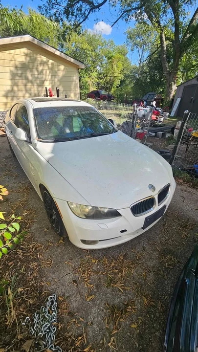 2008 BMW E90 3 Series Sedan - Image 2 of 10