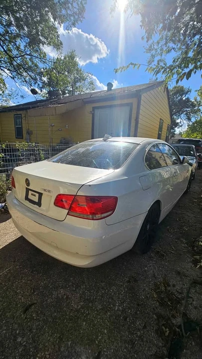 2008 BMW E90 3 Series Sedan - Image 4 of 10