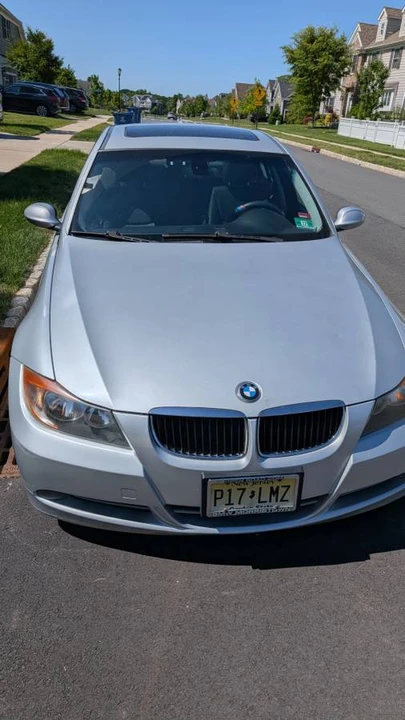 2008 BMW E90 3 Series Sedan - Image 3 of 16