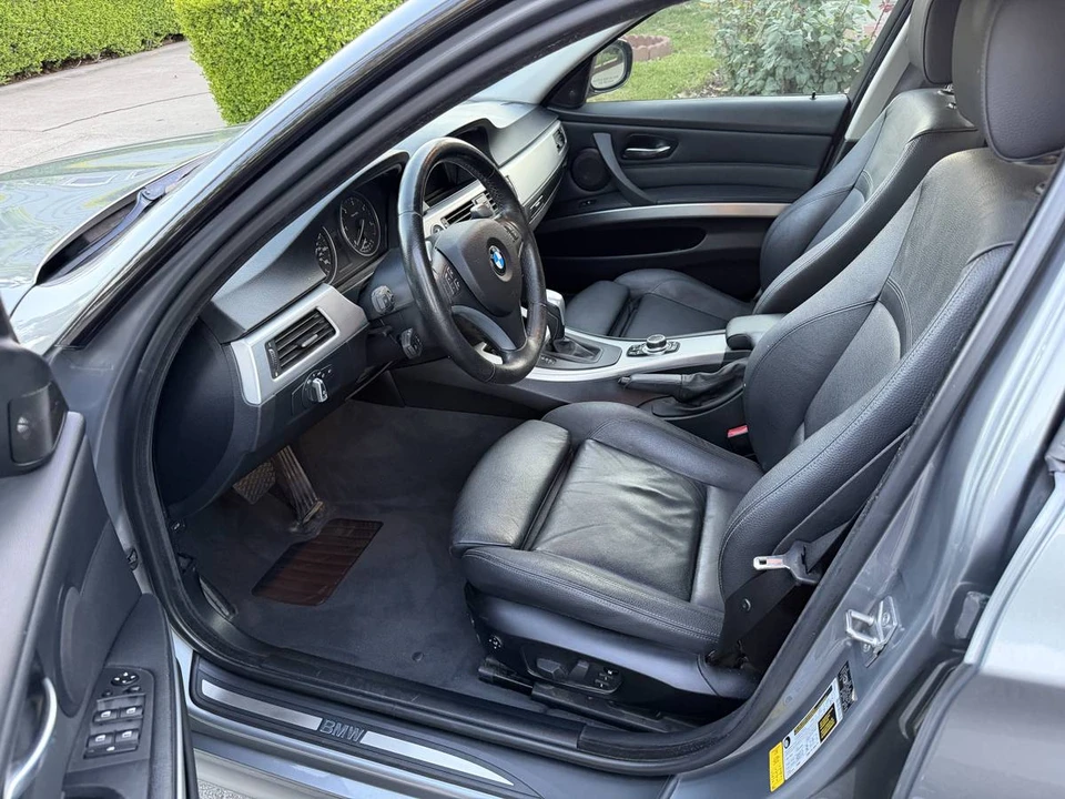 2009 BMW E90 3 Series Sedan - Image 7 of 10
