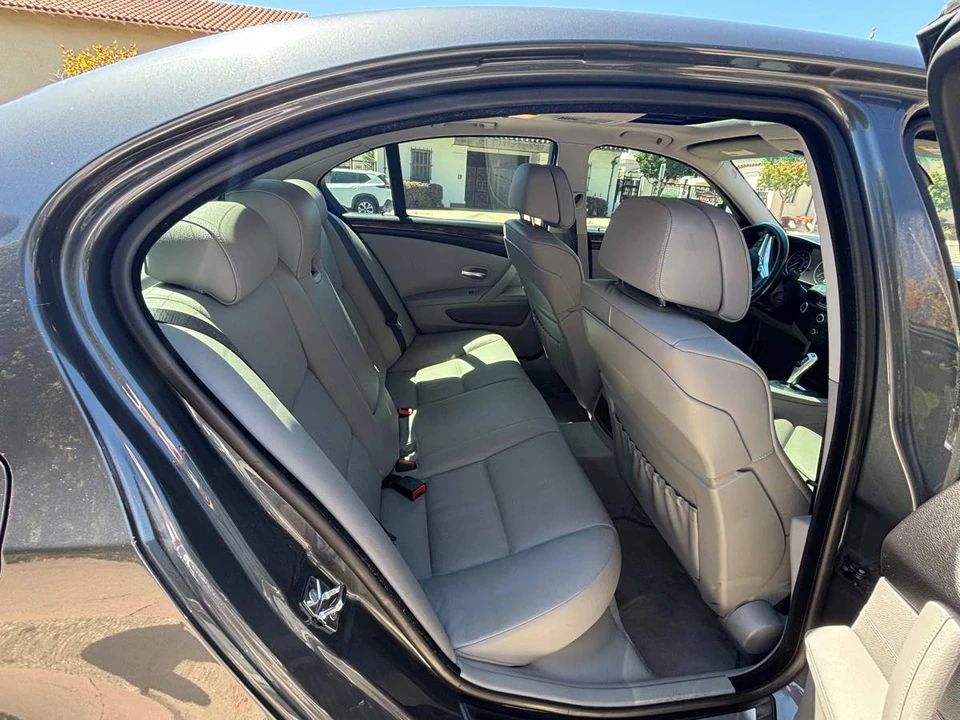 2009 BMW E60 5 Series Sedan - Image 7 of 8