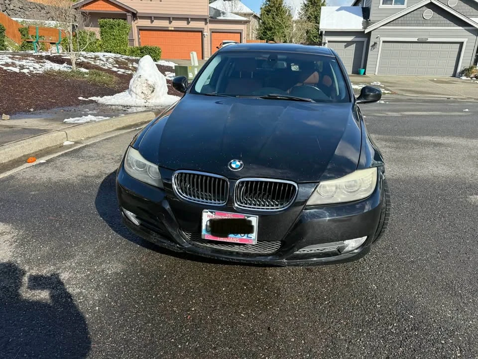 2010 BMW E90 3 Series Sedan - Image 7 of 10