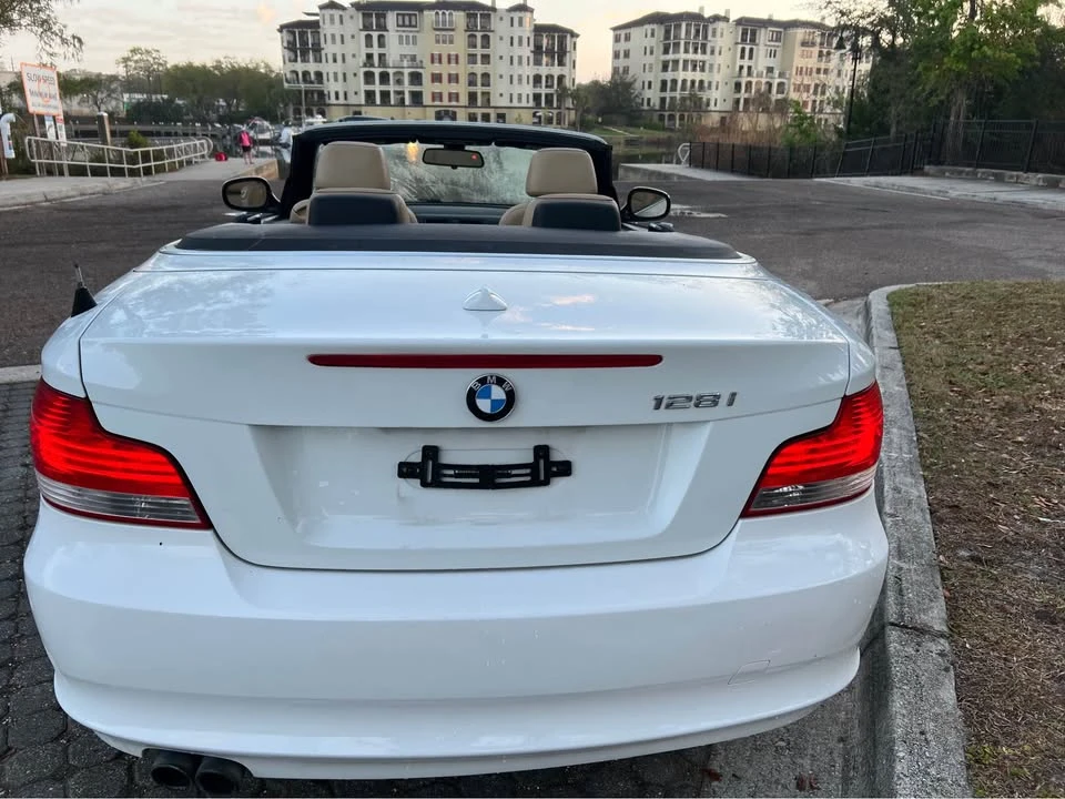 2011 BMW E81/E82/E88 1 Series - Image 2 of 10