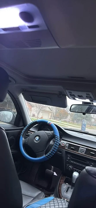 2011 BMW E90 3 Series Sedan - Image 8 of 9