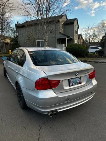 2011 BMW E90 3 Series Sedan - Image 6 of 11