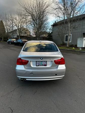 2011 BMW E90 3 Series Sedan - Image 7 of 11