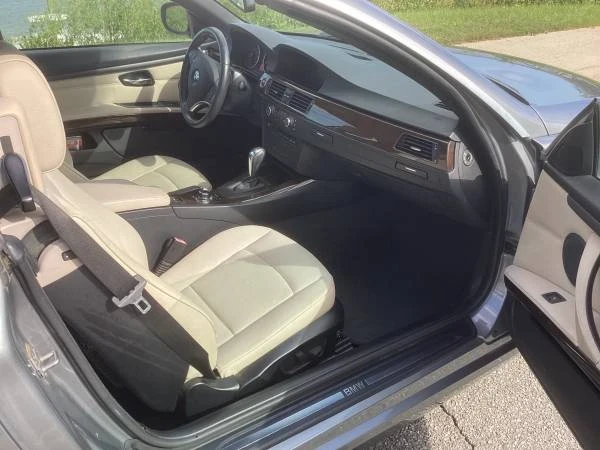 2012 BMW E93 3 Series Convertible - Image 4 of 6