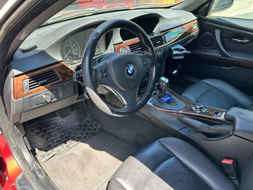 2013 BMW E93 3 Series Convertible - Image 9 of 12
