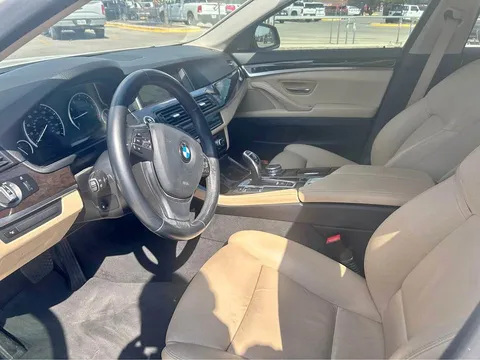 2016 BMW 528i