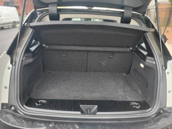 2017 BMW i3 - Image 9 of 9