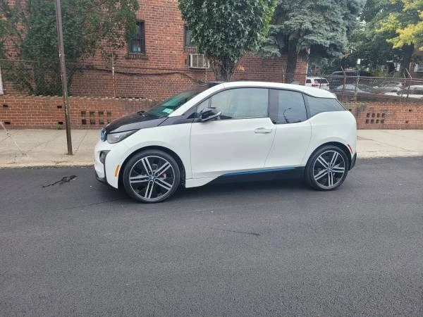 2017 BMW i3 - Image 2 of 9