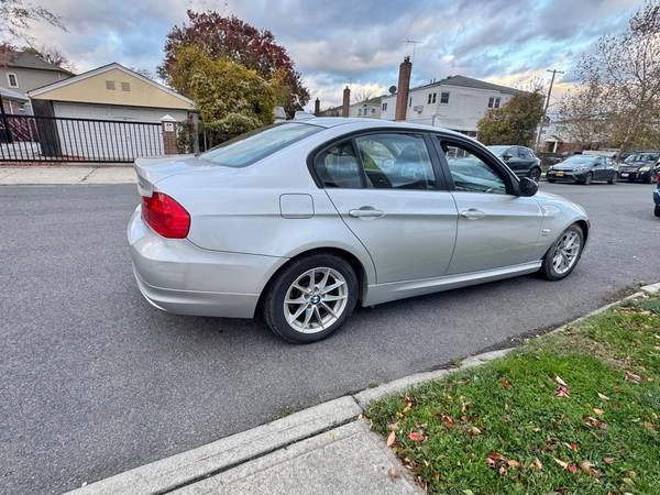 2011 BMW E90 3 Series Sedan - Image 4 of 16