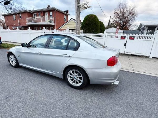 2011 BMW E90 3 Series Sedan - Image 6 of 16