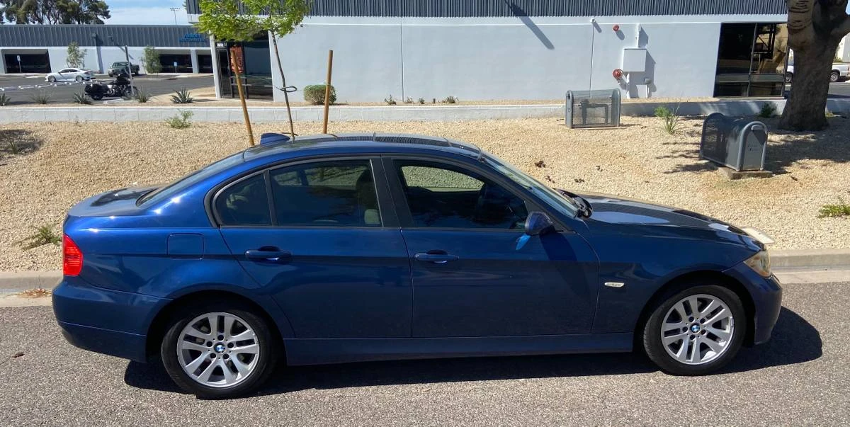 2006 BMW E90 3 Series Sedan - Image 12 of 20