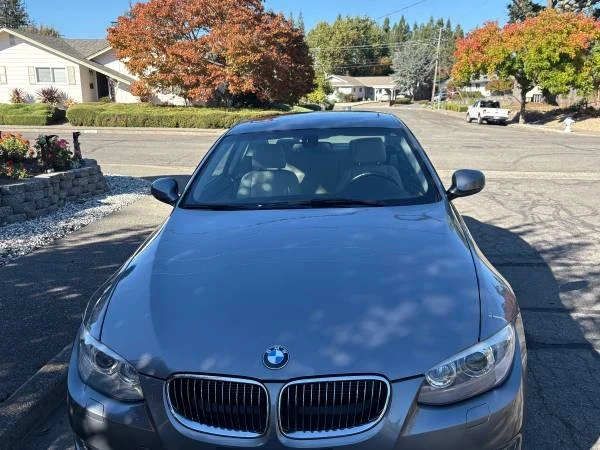 2011 BMW E90 3 Series Sedan - Image 4 of 10