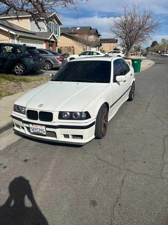 1992 BMW E30 3 Series - Image 4 of 9