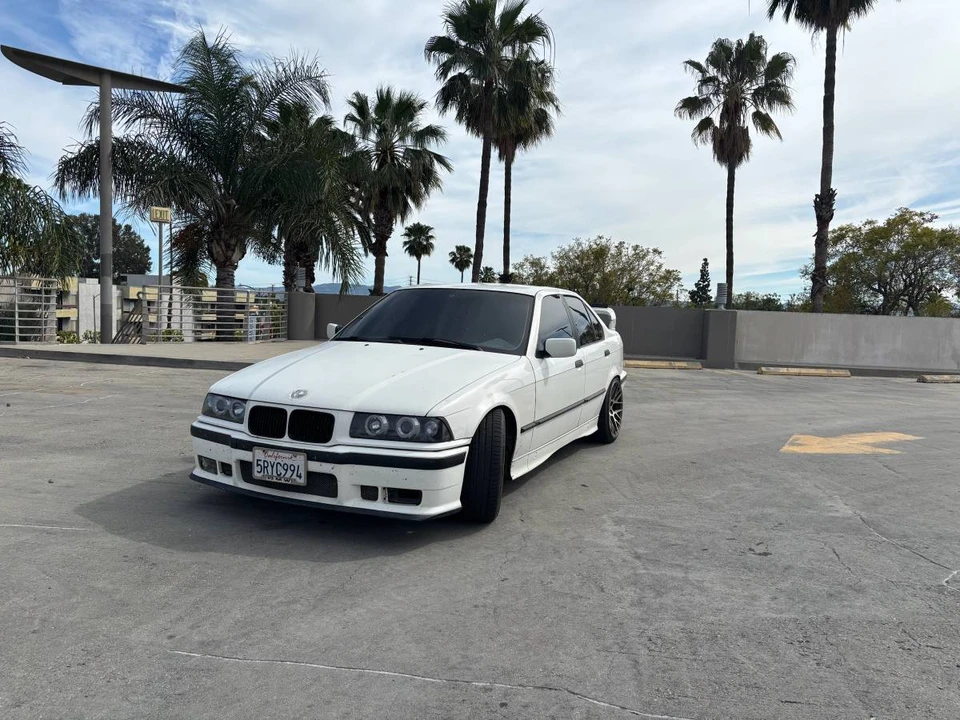 1992 BMW E30 3 Series - Image 3 of 9