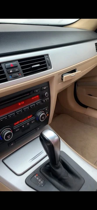 BMW 3 Series - Image 6 of 9