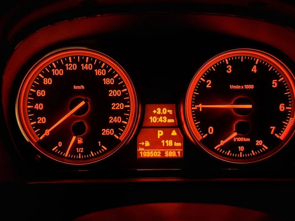 2008 BMW E90 3 Series Sedan - Image 10 of 10