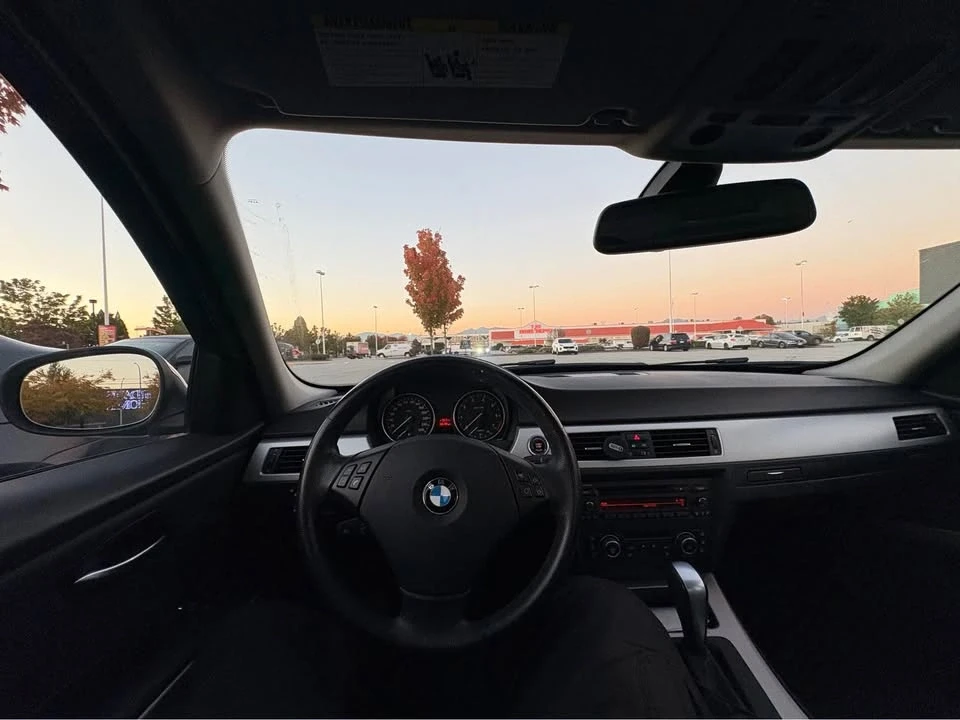 2010 BMW E90 3 Series Sedan - Image 6 of 6