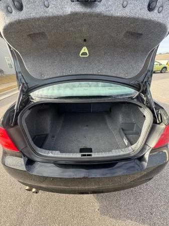 2006 BMW E90 3 Series Sedan - Image 12 of 20
