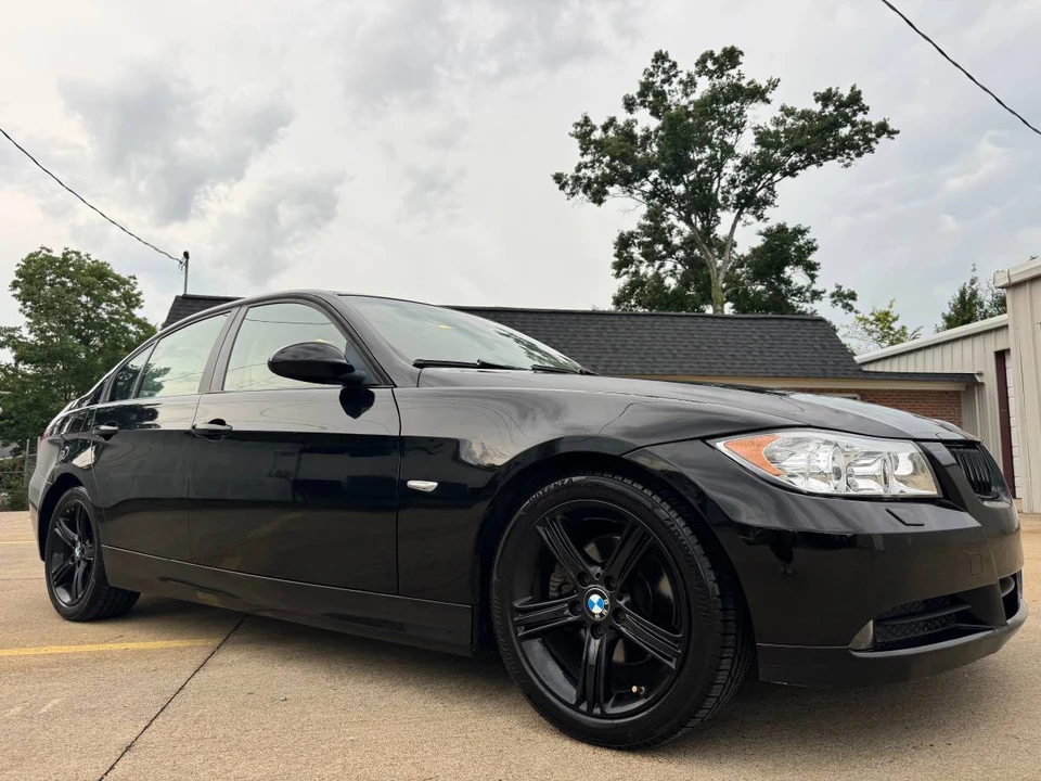 2006 BMW E90 3 Series Sedan - Image 13 of 23