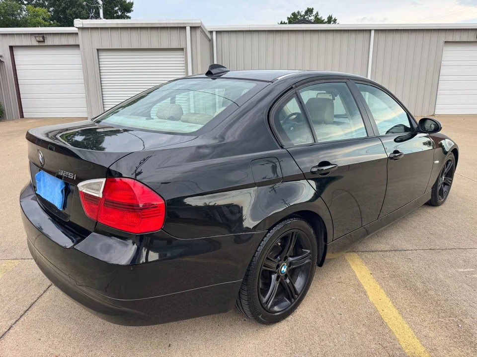 2006 BMW E90 3 Series Sedan - Image 11 of 23
