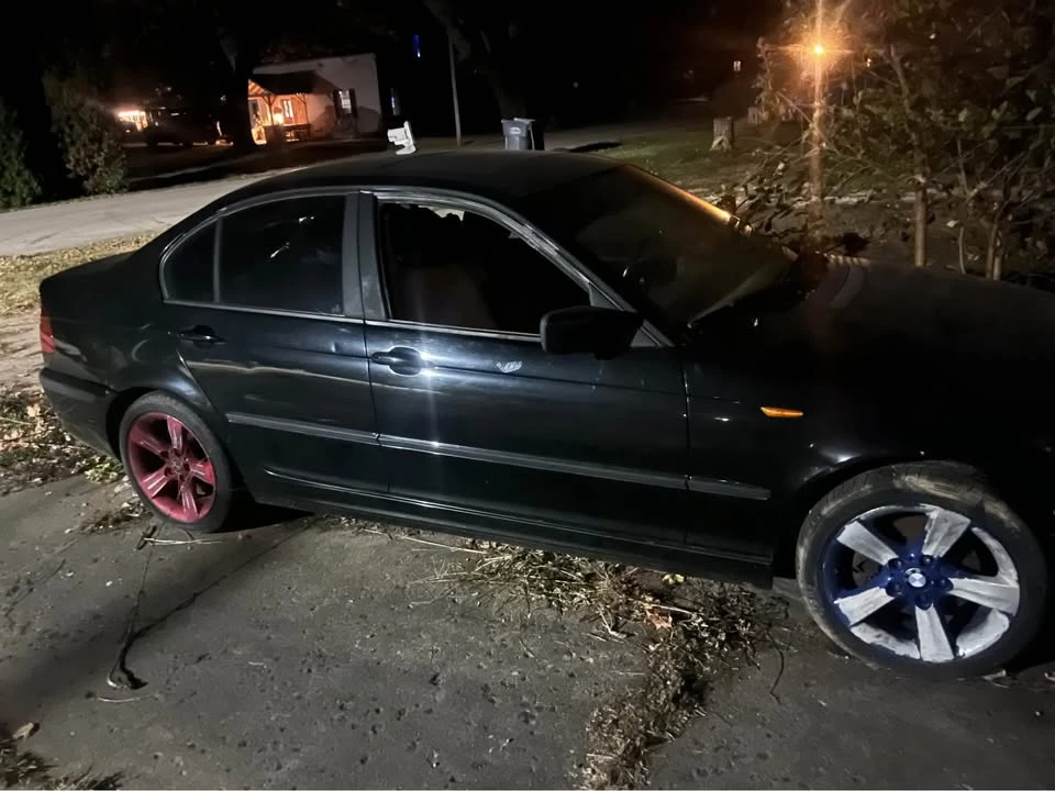 2004 BMW 3 Series - Image 3 of 4