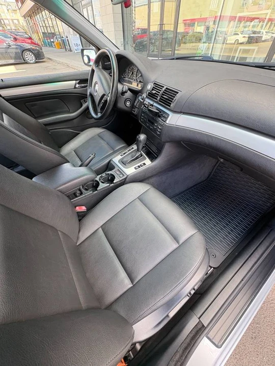 2004 BMW E46 3 Series - Image 4 of 16
