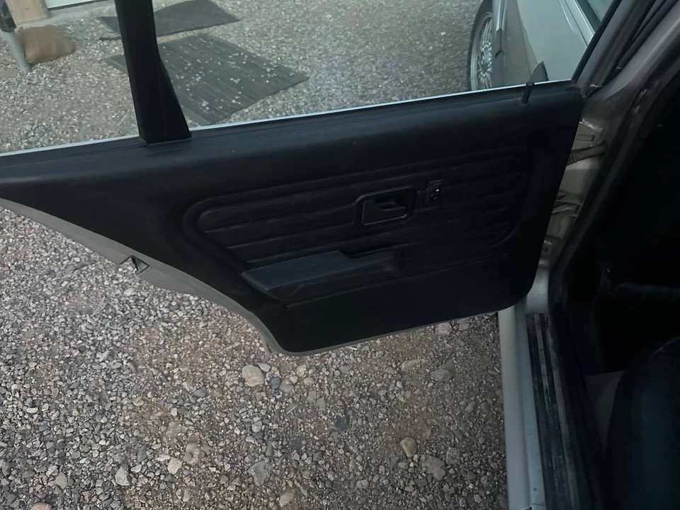 1990 BMW E30 3 Series - Image 13 of 23