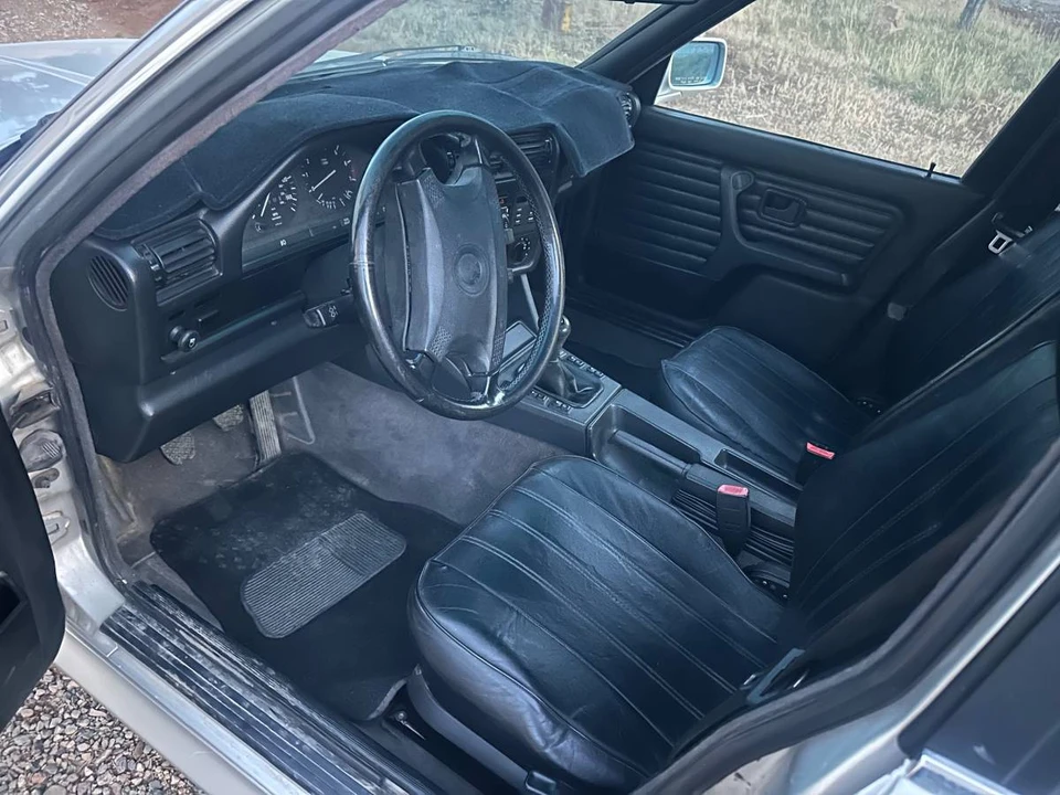 1990 BMW E30 3 Series - Image 17 of 23