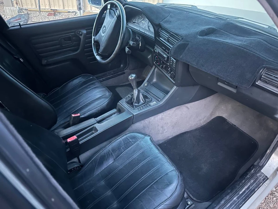 1990 BMW E30 3 Series - Image 16 of 23