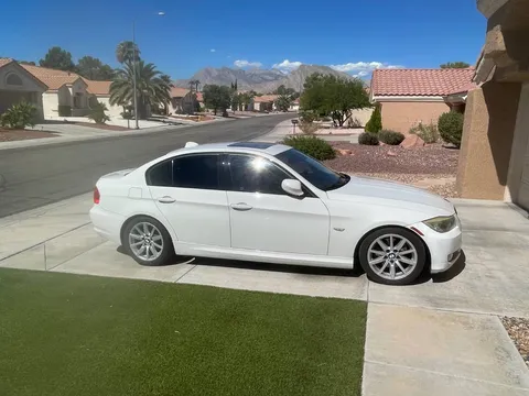 2010 BMW 328i Sedan