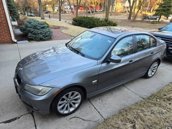 2011 BMW E90 3 Series Sedan - Image 2 of 7