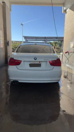 2011 BMW E90 3 Series Sedan - Image 2 of 2