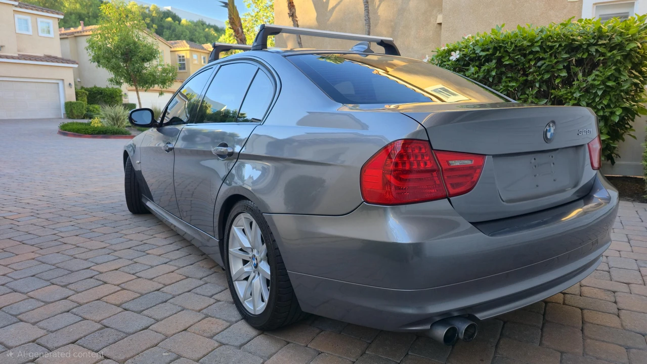 2011 BMW E90 3 Series Sedan - Image 4 of 8