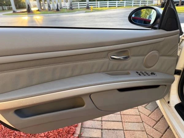 2008 BMW E93 3 Series Convertible - Image 10 of 18