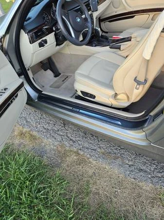 2010 BMW E90 3 Series Sedan - Image 5 of 18