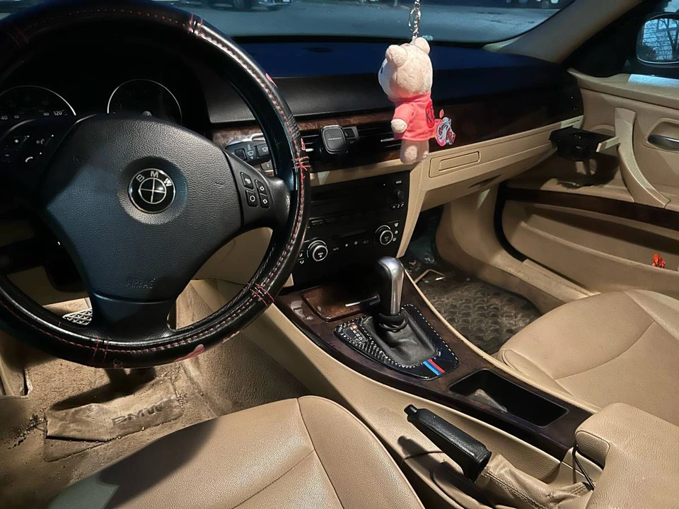 2007 BMW E90 3 Series Sedan - Image 3 of 4