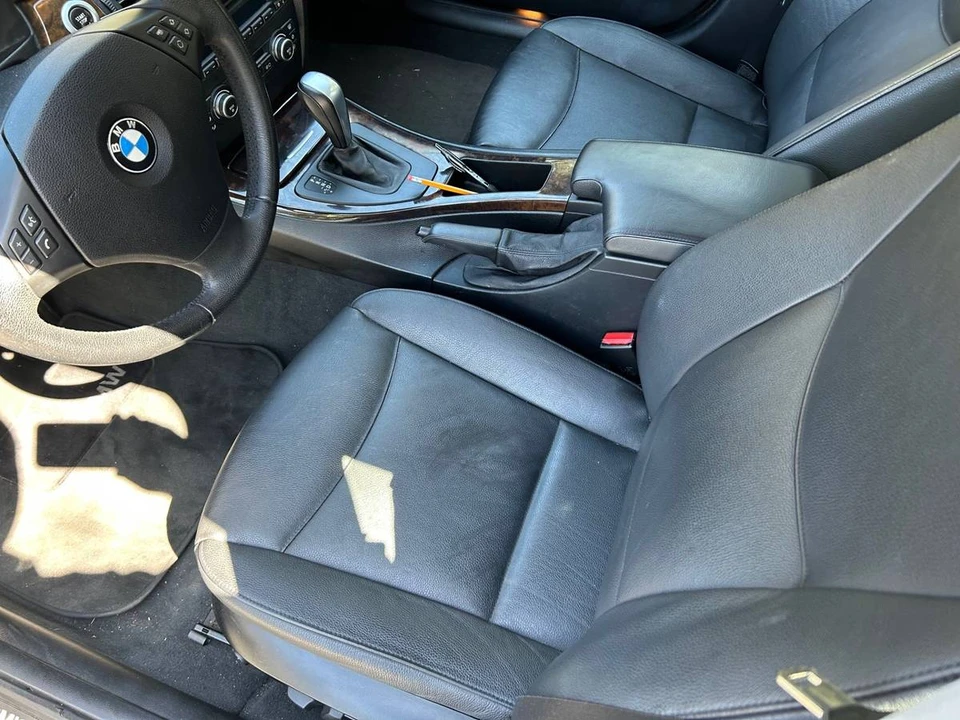 2008 BMW E90 3 Series Sedan - Image 13 of 23