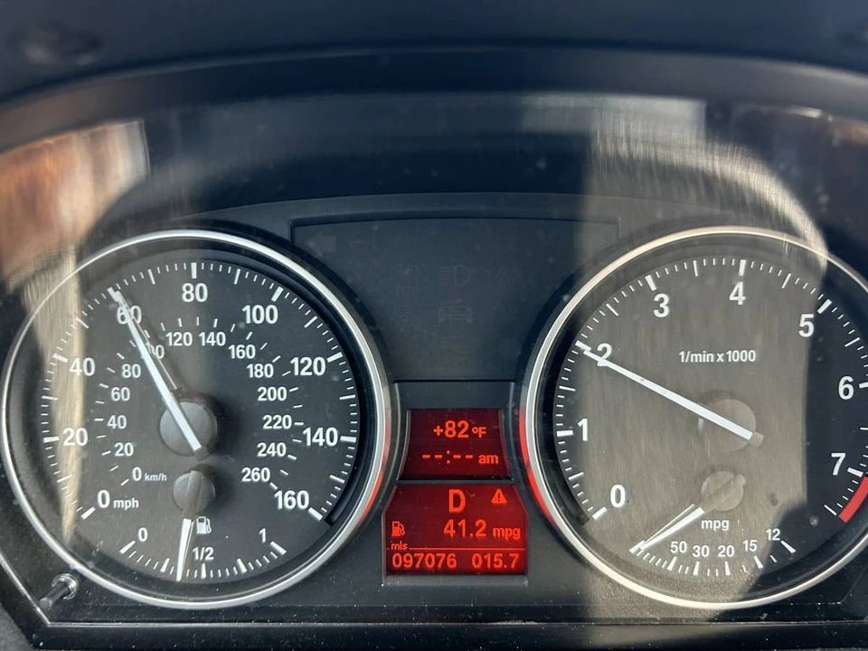 2008 BMW E90 3 Series Sedan - Image 18 of 23