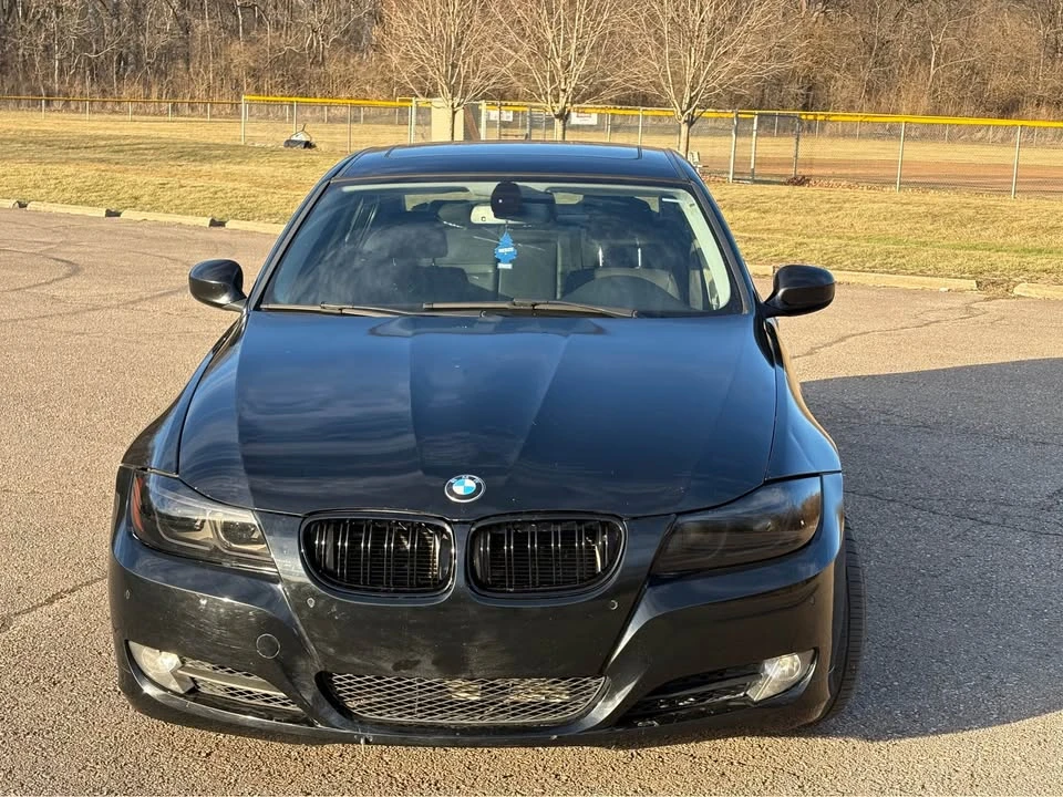 2011 BMW E90 3 Series Sedan - Image 7 of 7