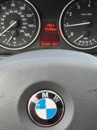 2011 BMW E90 3 Series Sedan - Image 19 of 19